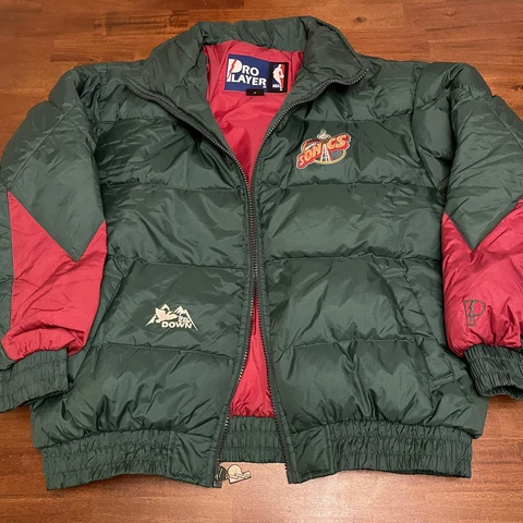 VTG 90's SEATTLE SONICS NBA THROWBACK PRO/PLAYER BUBBLE GOOSE DOWN JACKET XL Cover