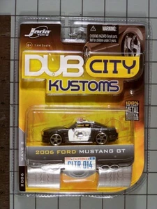Jada 2006 DUB City Kustoms, 2006 Ford Mustang GT, metalflake blk w/Hiway Patrol - Picture 1 of 1