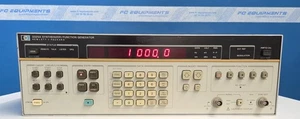 HP Agilent Keysight 3325A Synthesizer / Function Generator 21MHz - Picture 1 of 2