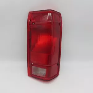 Ford 1983 - 1990 Ranger Tail Light Right 161-E USA - Picture 1 of 6