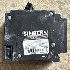 Siemens Q23030CT Quad Circuit Breaker: Quad 30amp - Picture 1 of 3