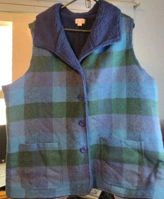 Chaleco para mujer azul y verde a cuadros forrado de lana 2X bolsillos denim & Co, d & Co  Foto 1 de 4