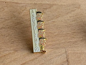 PINS PIN BD SALON DE ANGOULEME 1993 LUCKY LUKE LES DALTONS 1993 SIGNE AB - Imagen 1 de 1