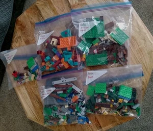 lego sets lot WATERFALL,MINESHAFT, NETHER ,PILLAGER OUTPOST & MORE incomplete - Imagen 1 de 4