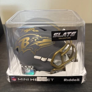 Derrick Henry Signed Slate Mini Helmet Beckett Cert - Picture 1 of 8