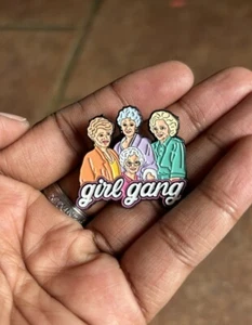 Girl Gang Golden Girls Emaille Pin Classic TV Dorothy, Rose, Blanche, Sophia - Bild 1 von 3