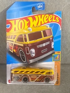 Autobús escolar Hot Wheels Surfin' - Surf's Up 1/5 (2023) - Imagen 1 de 5