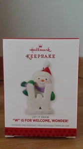 Hallmark Let It Snow W Is For Welcome Wonder 2013 Christmas Ornament - Picture 1 of 1