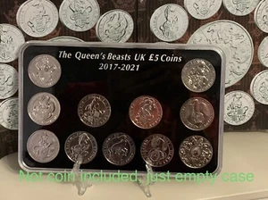 2017 - 2021 The Queen's Beasts Custodia display vuota £5 monete + supporto (SENZA MONETE) - Foto 1 di 7