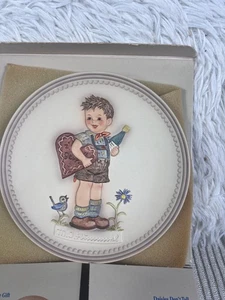 De colección Goebel Hummel Valentine Joy 1987 Plato Hum 737 W Alemania Caja Coleccionistas - Imagen 1 de 10