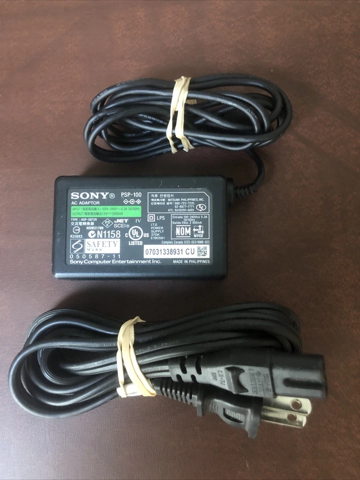 Adaptador de CA original oficial Sony OEM para cargador de pared PSP 1000, 2000 y 3000 Foto 1 de 1