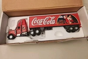Matchbox Coca-Cola Holiday Peterbilt 359 Long Hauler 1:58 Scale Die-cast Mattel - Picture 1 of 6