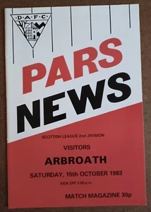 1983/84 DUNFERMLINE ATHLETIC v ARBROATH SCOTTISH LEAGUE 2ND DIVISION 15/10/83 - Picture 1 of 3