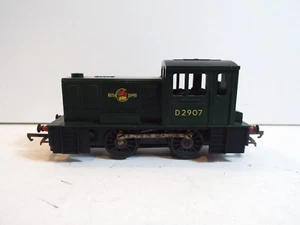 TRIANG R559 0-4-0 BR INDUSTRIAL TANK D2907 LOCO GREEN GOOD UNBOXED (OO2584) - Picture 1 of 5