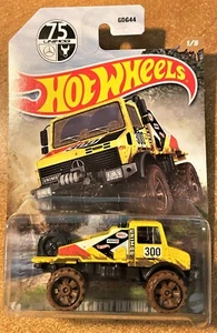 2022 Hot Wheels - Off Road - #1 Mercedes Benz Unimog 1300 GELB - Bild 1 von 1