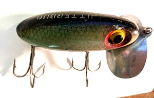 Vintage Fishing Lure Fred Arbogast .6 oz Warbug Jitterbug in Green Scale - Picture 1 of 7