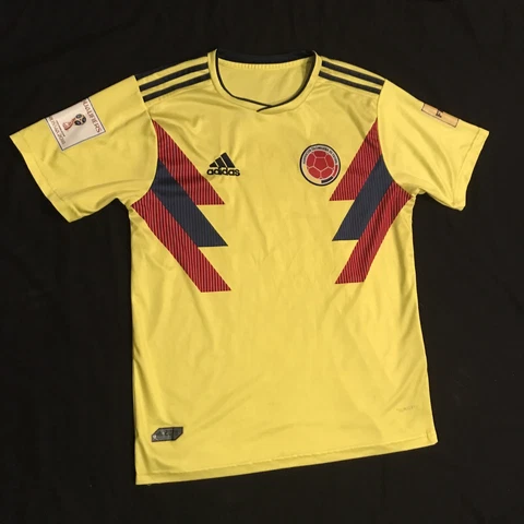Columbia Football Shirt 2018 Adidas Men’s Size Large FIFA Cover