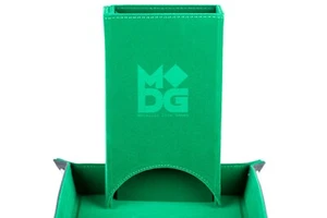 Juegos de dados metálicos torre de terciopelo verde LIC545 (solo torre) - Imagen 1 de 1