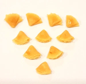 100 Dollhouse Miniature Crepes Doll Mini Food Tiny Dessert Crepe Wholesale - Picture 1 of 4