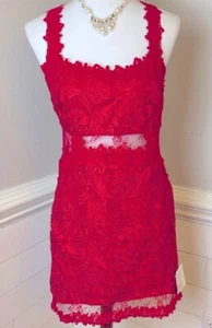 Venus Talla 14 Mini Vestido Rojo Encaje Maquinilla de Afeitar Espalda Sexy Bandolera Fiesta de Vacaciones - Imagen 1 de 6