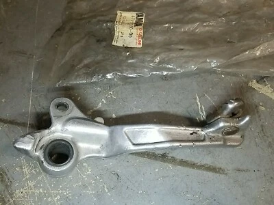 1980-82 Yamaha YZ250 1982 YZ490 1981 YZ465 OEM Rear Brake Lever 4V4-27200-00-00 - Image 1 of 4