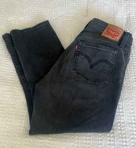 Levi's gerade Damenjeans Wedgie Größe 27 gerissen linkes Bein Knopffliege schwarz gewaschen - Bild 1 von 8
