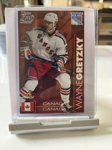 1997-98 pinnacle Kraft Dinner Box Back Wayne Gretzky 