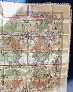 Vintage 1960s Silk Chinese Asian Tapestry Tablecloth Mirrored Reversible 55”x75” - Picture 1 of 13