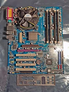 Asrock 4CoreDual-Sata2 Motherboard Q6600 2GB DDR2 1GB DDR1 IO-Blende CPU-Kühler - Bild 1 von 14