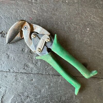 Midwest P6900R Upright Aviation Snip - Right Cut - Image 1 of 4