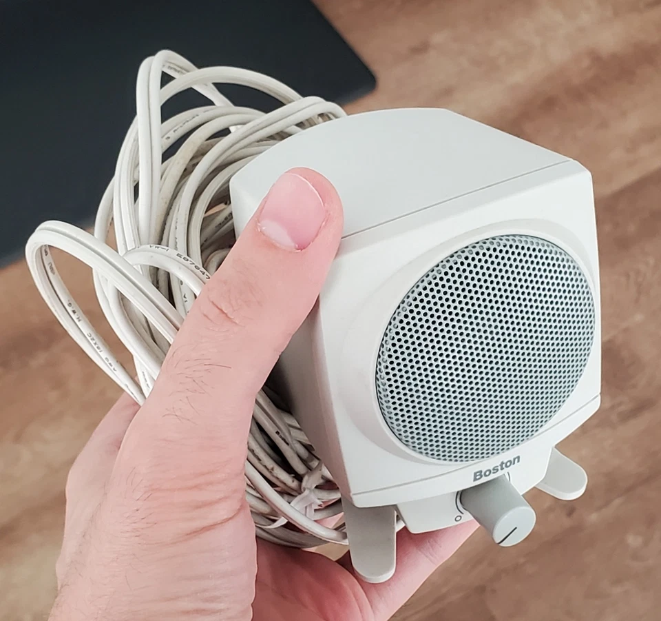 Boston Acoustics BA635 White Computer Speaker, Spare - Works Great! - Image 1 of 1