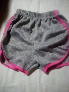 Girls Love From The Heart Shorts Size 5/6 New Without Tags - Picture 1 of 3
