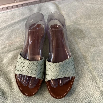 Sandalias Donald Pliner Alka de cuero tejido verde claro sin cordones con cuña talla 8,5 Foto 1 de 4