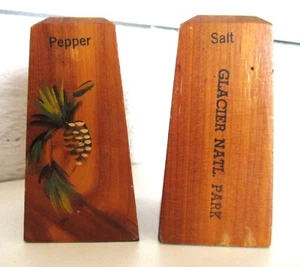 Salero y pimentero Parque Nacional Glacier madera MCM corcho vintage pintado a mano - Imagen 1 de 6