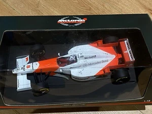 MINICHAMPS / F1 - McLAREN MERCEDES MP4/11 - D COULTHARD 1/18 - Picture 1 of 2