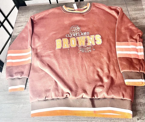 Vintage Cleveland Browns Sweater Chicyeae Size Large Cover