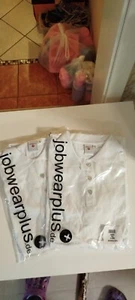 T-SHIRT Weiß, Kasack, Pflege In gr. L, Neu. 2 Stück - Bild 1 von 4