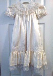 Vestido de bebé vintage Alexis bautizo bautizo marfil vestido infantil 13-16 libras. 6 mos - Imagen 1 de 10