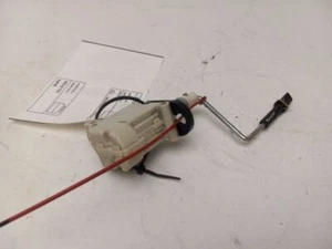 2007 AUDI A3 FUEL FILLER DOOR LOCK MOTOR 46136 - Picture 1 of 5