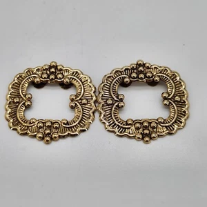 Vintage Victorian Style Square Scrolled Ruffle Edge Gold Tone Shoe Dress Clips - Picture 1 of 7