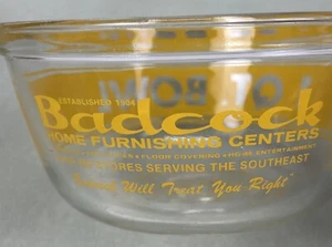 Vintage Badcock Anchor Ovenware 1 Quart Yellow Banded Mixing Bowl USA - Picture 1 of 8