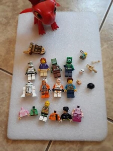 Lego Star Wars, Minecraft, and more Minifigure Lot and Assorted Accessories----- - Picture 1 of 10