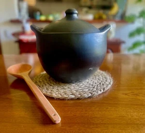 Pentola in argilla per cucinare con coperchio pentole in terra 2 litri senza smalto fatta a mano La Chamba - Foto 1 di 9