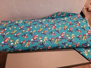 Tela de lanzamiento Super Mario Luigi 6 yardas + verde azulado 100 % algodón - Imagen 1 de 6
