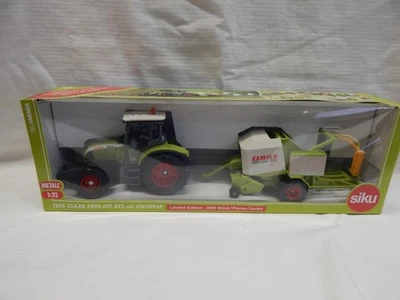SIKU CLAAS ARES 697 ATZ WITH CLAAS ROLLANT 255 UNIWRAP 7605 BNIB 1:32 SCARCE - Image 1 of 4