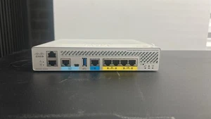 Cisco 3504 Wireless Controller, Model: AIR-CT3504-K9 With Power Supply - Bild 1 von 2