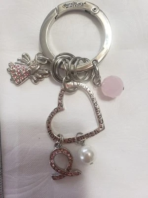 WHBM Белый Дом Черный Рынок Серебристый Тон РАК МОЛОЧНОЙ ЖЕЛЕЗЫ Любовь БРЕЛОК Стразы - Изображение 1 из 2