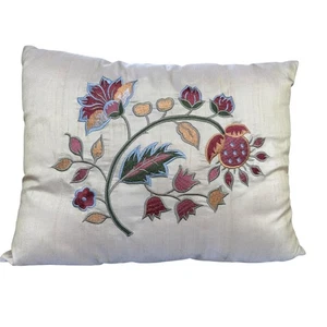 Vintage Williamsburg Embroidered Satin Accent Floral Throw Pillow READ Descript - Picture 1 of 6
