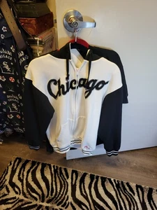 MINT CONDITION WHITE SOX JACKET COAT official Vintage Sportswear - Picture 1 of 14