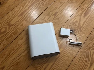 NETGEAR Orbi Outdoor Satellite RBS50Yv2 WiFi Range Extender-Free Shipping - Picture 1 of 4